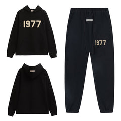 1977 Hoodies