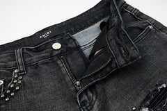 Hole Scratched Jean