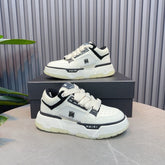 MA1-1 Classic Low Sneakers